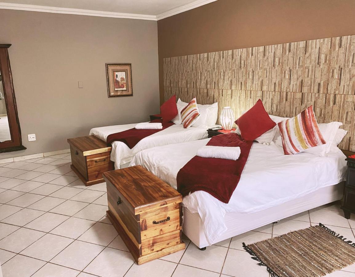 The Wilds Lodge Kuruman Ngoại thất bức ảnh