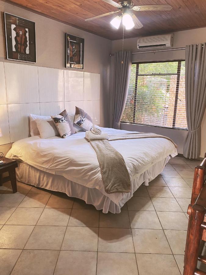 The Wilds Lodge Kuruman Ngoại thất bức ảnh