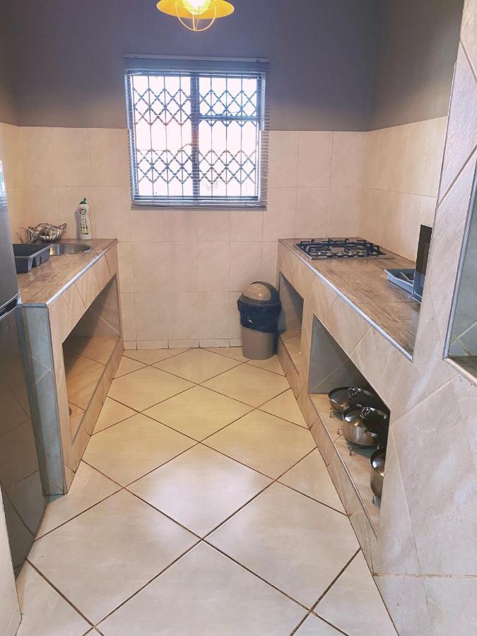 The Wilds Lodge Kuruman Ngoại thất bức ảnh