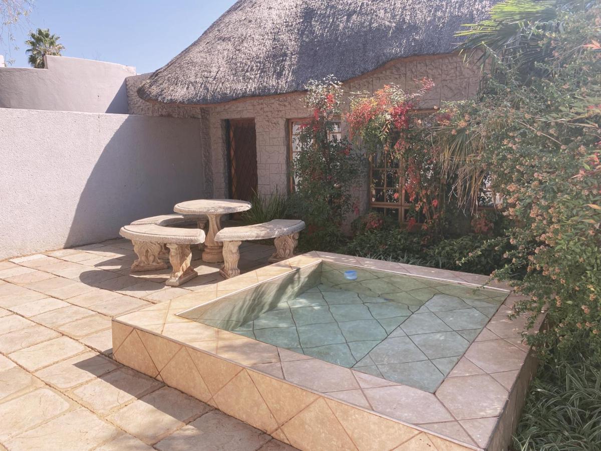 The Wilds Lodge Kuruman Ngoại thất bức ảnh